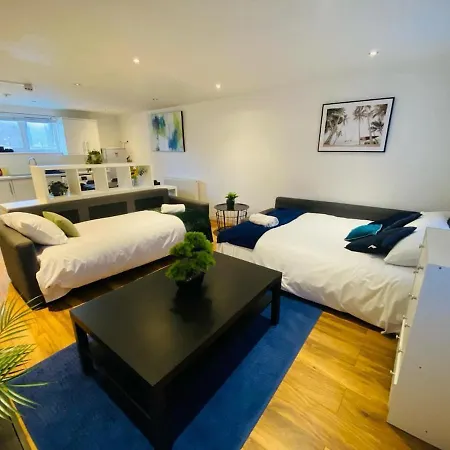 Gorgeous Flat In Central London